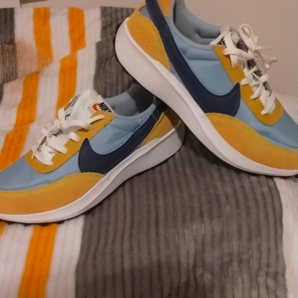 Brand New nikes